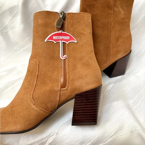 Blondo Sadie Waterproof Suede Ankle Boots - Picture 6 of 8